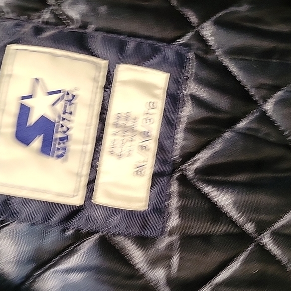 Patriots never worn jackets - Picture 3 of 7